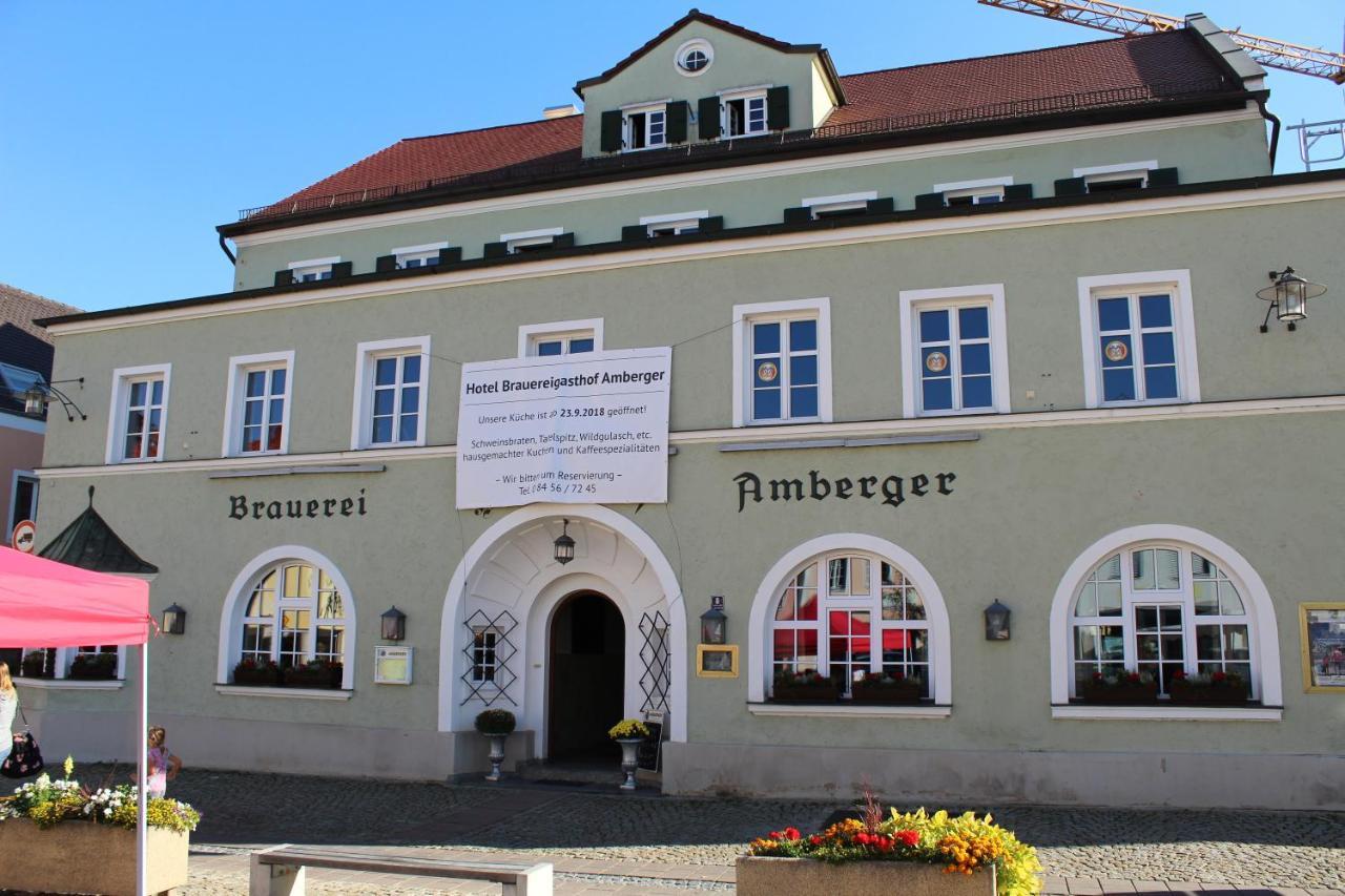 Hotel Brauereigasthof Amberger Kosching المظهر الخارجي الصورة