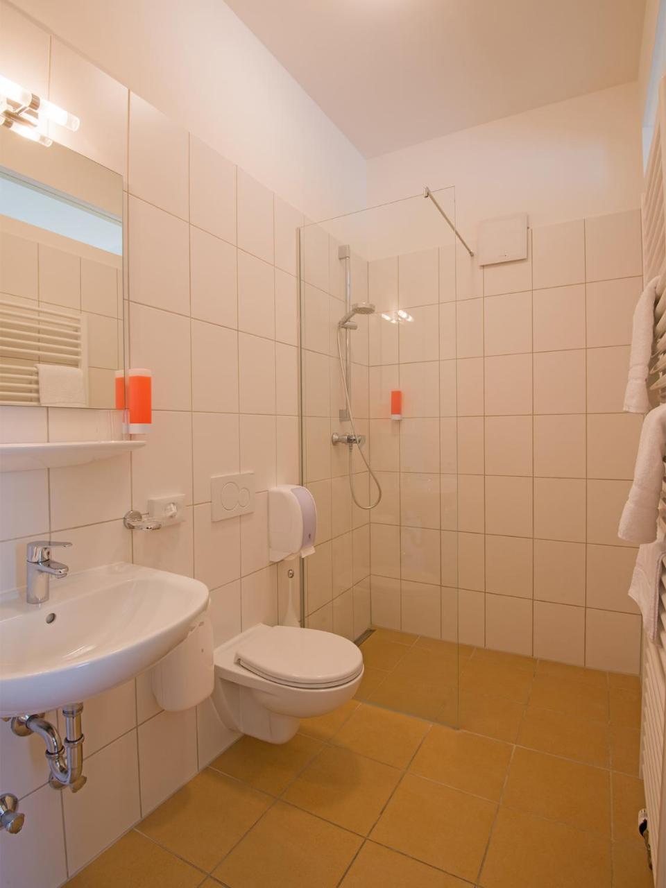Hotel Brauereigasthof Amberger Kosching المظهر الخارجي الصورة
