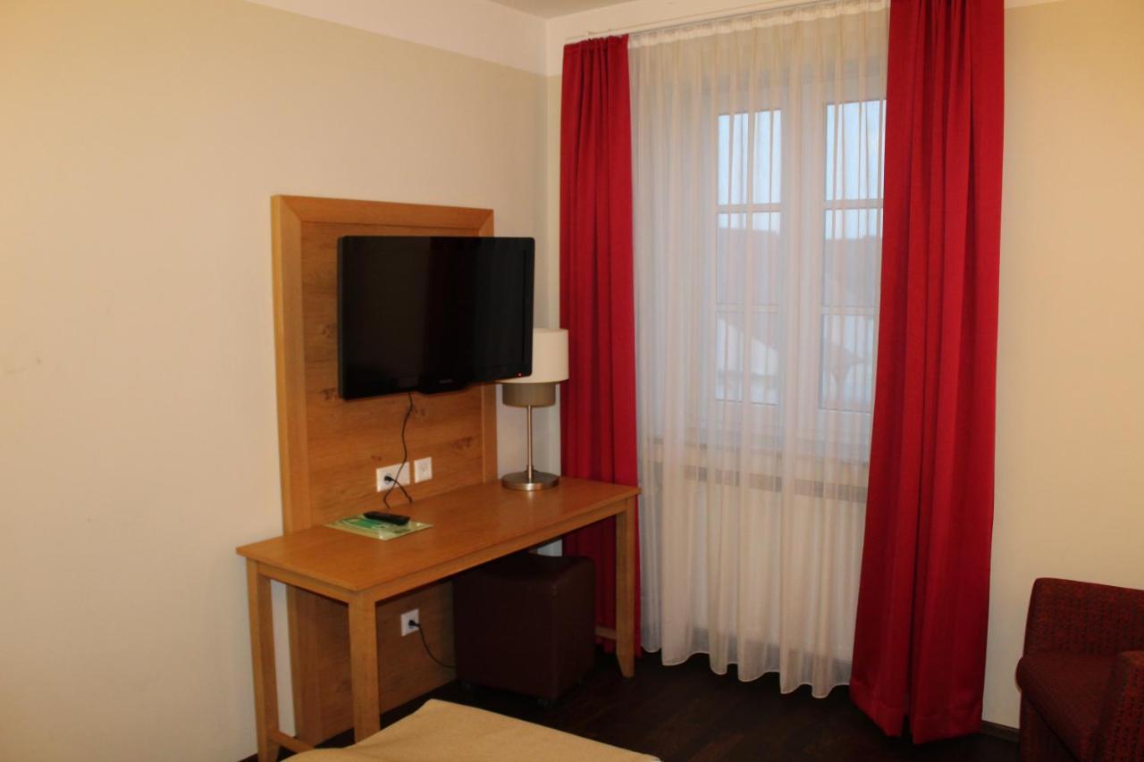 Hotel Brauereigasthof Amberger Kosching المظهر الخارجي الصورة